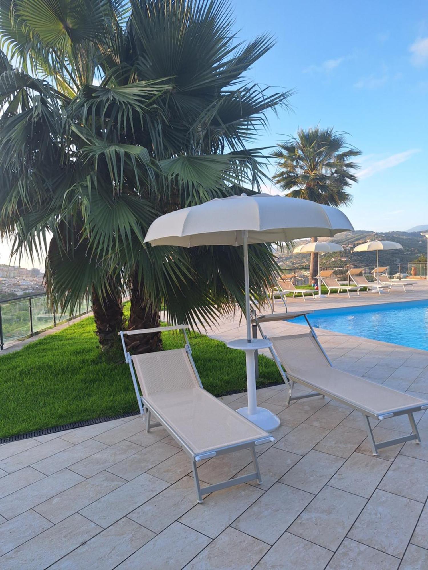 Country House Marj & Jo Resort Agropoli Exterior photo